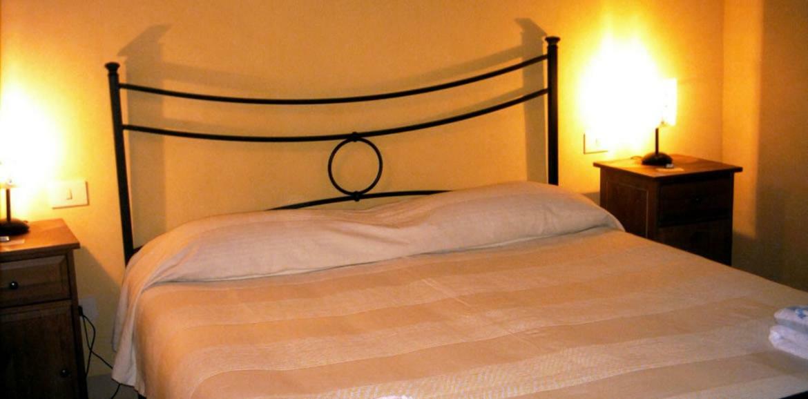 Ai Chiosi Affittacamere Pontremoli Luaran gambar